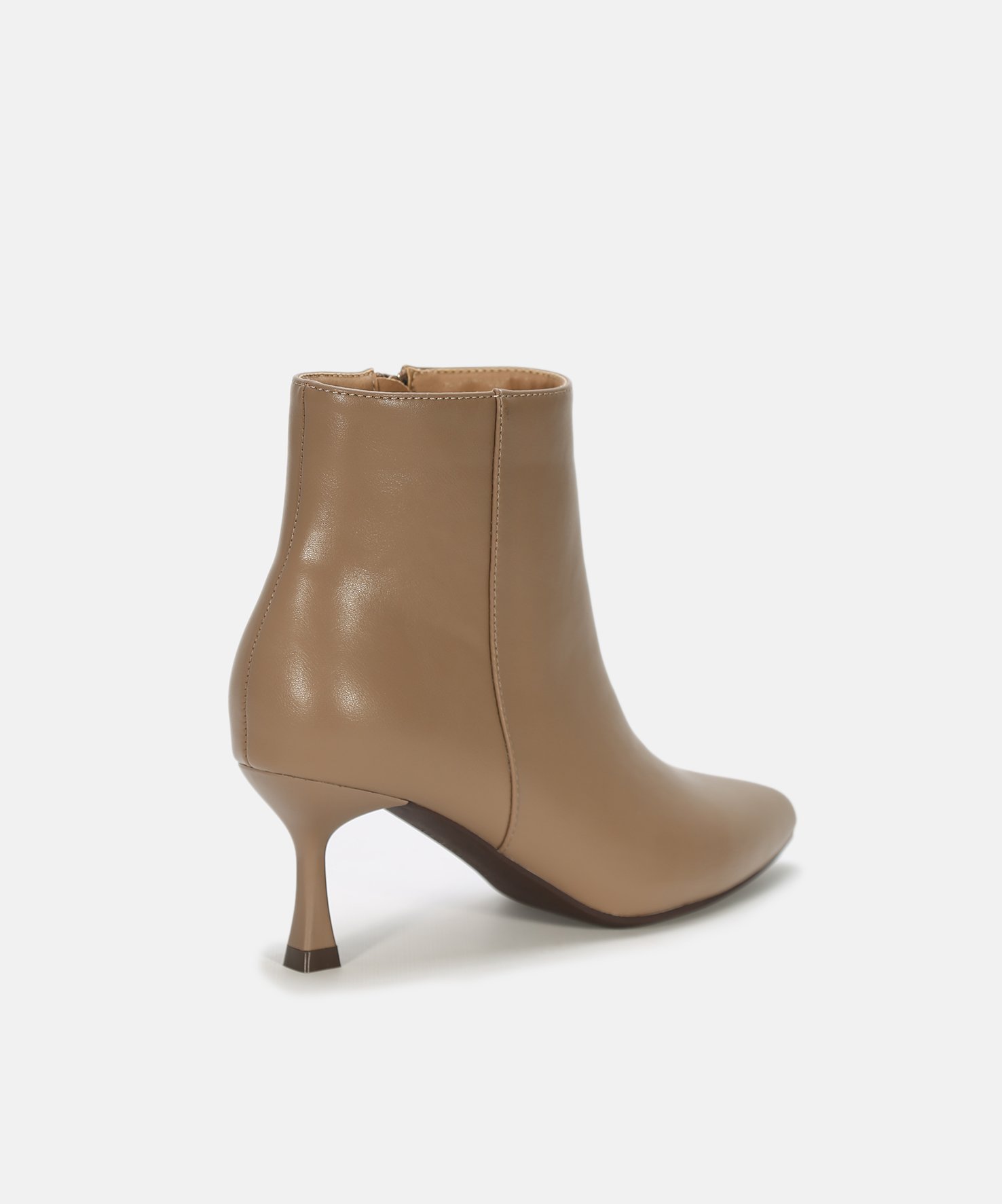 Botines tac&oacute;n fino image number null